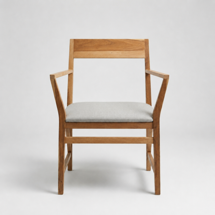 SILLA DE COMEDOR CON APOYABRAZOS ASIENTO TAPIZADO